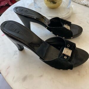 CHANEL Vintage CC Black suede Logo Mule Heels